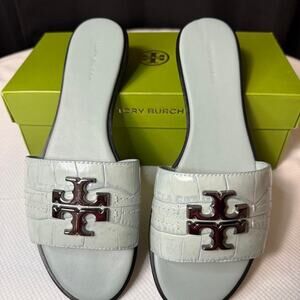 Tory burch everly slide embossed